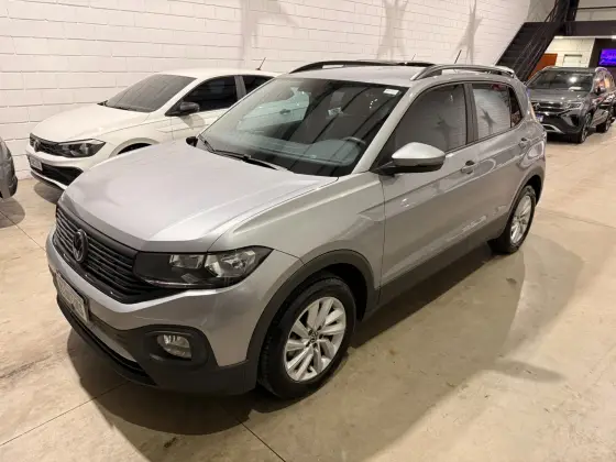 VOLKSWAGEN T-CROSS 1.0 200 TSI TOTAL FLEX AUTOMÁTICO