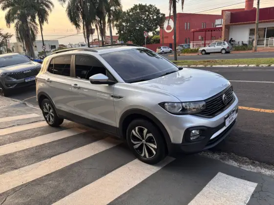 VOLKSWAGEN T-CROSS 1.0 200 TSI TOTAL FLEX SENSE AUTOMÁTICO VOLKSWAGEN T-CROSS 1.0 200 TSI TOTAL FLEX SENSE AUTOMÁTICO