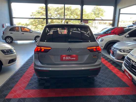 VOLKSWAGEN-TIGUAN-1.4 250 TSI TOTAL FLEX ALLSPACE TIPTRONIC VOLKSWAGEN-TIGUAN-2019