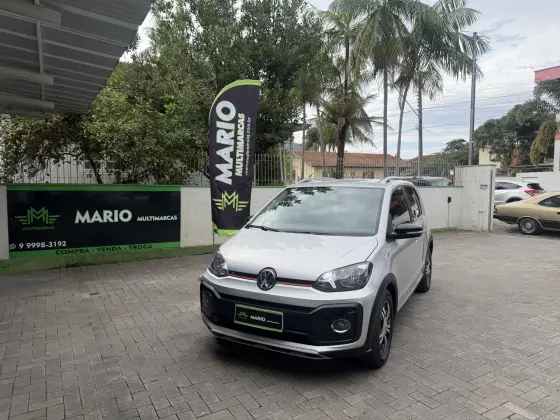 VOLKSWAGEN UP 1.0 170 TSI TOTAL FLEX XTREME 4P MANUAL