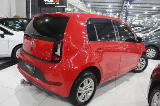 VOLKSWAGEN-UP-2018