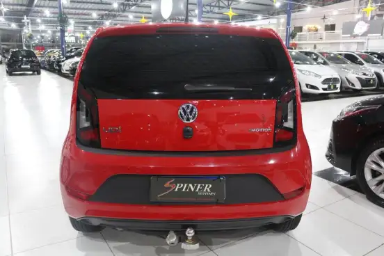 VOLKSWAGEN-UP-2018