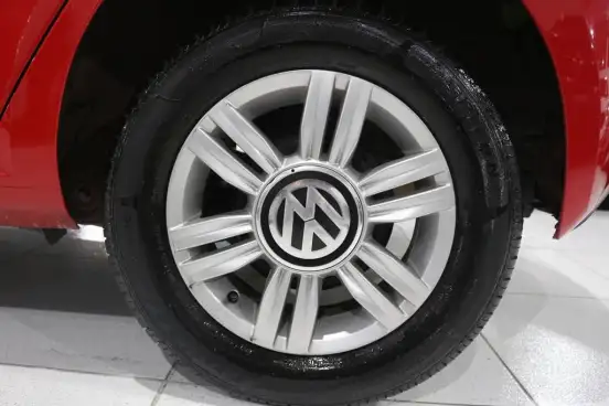 VOLKSWAGEN-UP-2018