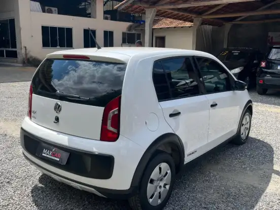 VOLKSWAGEN-UP-1.0 MPI TRACK 12V FLEX 4P MANUAL VOLKSWAGEN-UP-2016