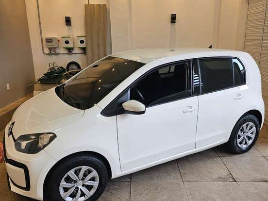 VOLKSWAGEN-UP-1.0 MPI TAKE UP 12V FLEX 4P MANUAL VOLKSWAGEN-UP-2017