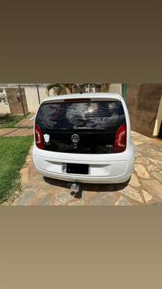 VOLKSWAGEN-UP-2016