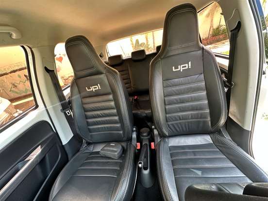 VOLKSWAGEN-UP-1.0 TSI MOVE UP 12V FLEX 4P MANUAL VOLKSWAGEN-UP-2016