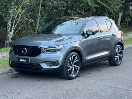 VOLVO XC40 2.0 T5 GASOLINA R-DESIGN AWD GEARTRONIC VOLVO XC40 2.0 T5 GASOLINA R-DESIGN AWD GEARTRONIC