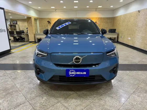 VOLVO XC40 P8 RECHARGE TWIN ELECTRIC ULTIMATE AWD VOLVO XC40 P8 RECHARGE TWIN ELECTRIC ULTIMATE AWD