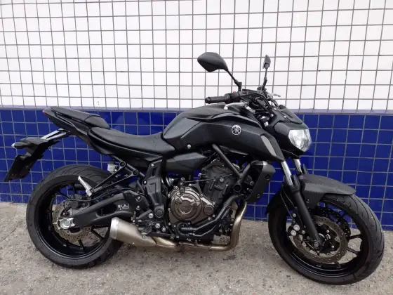 YAMAHA MT-07 ABS YAMAHA MT-07 ABS