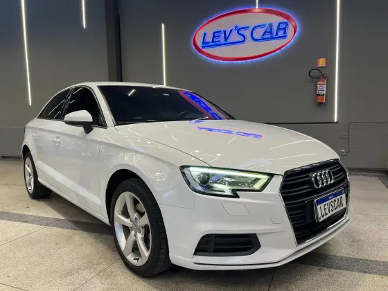 AUDI A3 1.4 TFSI SEDAN AMBIENTE 16V FLEX 4P TIPTRONIC AUDI A3 1.4 TFSI SEDAN AMBIENTE 16V FLEX 4P TIPTRONIC