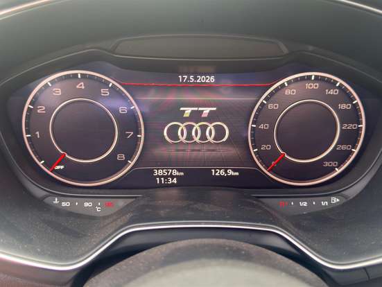 AUDI-TT-2015