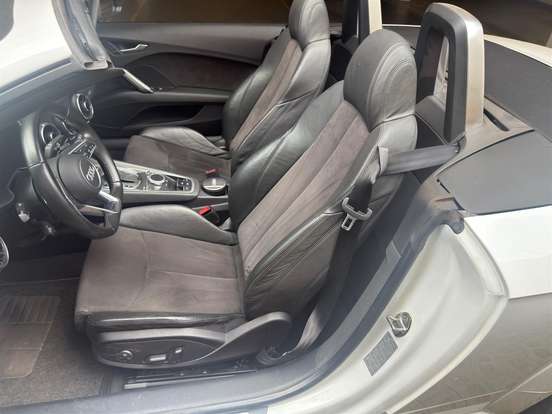 AUDI-TT-2015