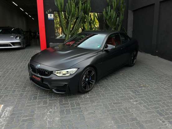 BMW-M4-2015