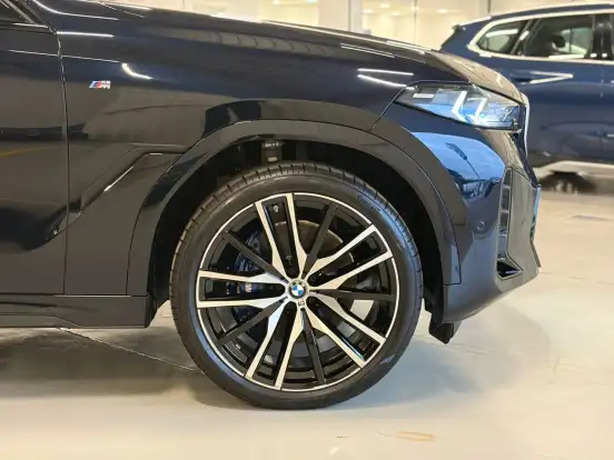 BMW-X6-3.0 TWINPOWER GASOLINA XDRIVE40I M SPORT AUTOMÁTICO BMW-X6-2025