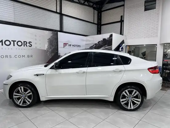BMW-X6-4.4 M 4X4 COUPÉ V8 32V BI-TURBO GASOLINA 4P AUTOMÁTICO BMW-X6-2011