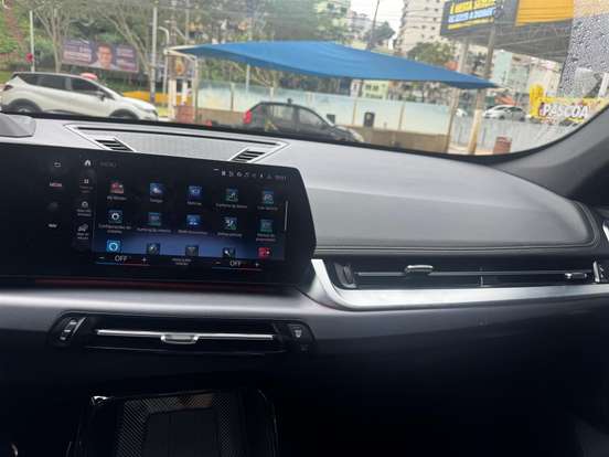 BMW-X1-2022