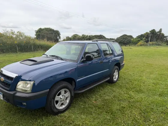 CHEVROLET BLAZER 2.4 MPFI ADVANTAGE 4X2 8V FLEX 4P MANUAL CHEVROLET BLAZER 2.4 MPFI ADVANTAGE 4X2 8V FLEX 4P MANUAL