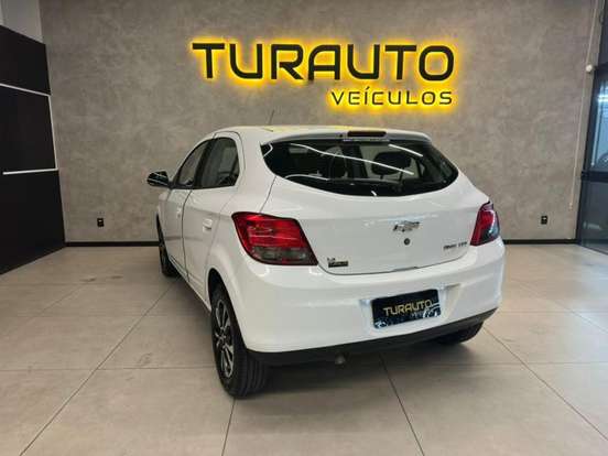 CHEVROLET-ONIX-1.4 MPFI LTZ 8V FLEX 4P MANUAL CHEVROLET-ONIX-2015