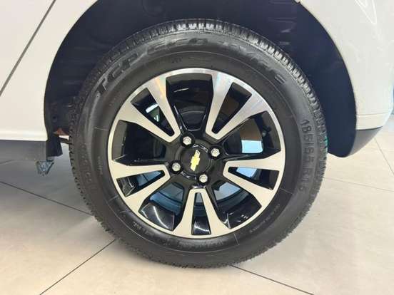 CHEVROLET-ONIX-1.4 MPFI LTZ 8V FLEX 4P MANUAL CHEVROLET-ONIX-2015