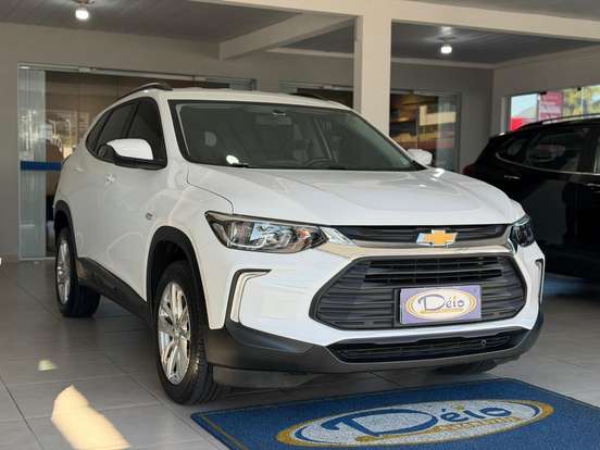 CHEVROLET-TRACKER-2022