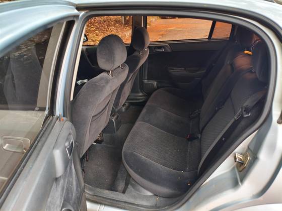 /en/city-brasilia/cate-car-used-car/chevrolet-astra-2011-2.0-mpfi-advantage-8v-flex-4p-automatic-50488423447856128/-6