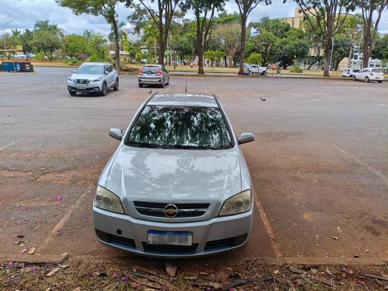 /en/city-brasilia/cate-car-used-car/chevrolet-astra-2011-2.0-mpfi-advantage-8v-flex-4p-automatic-50488423447856128/-4