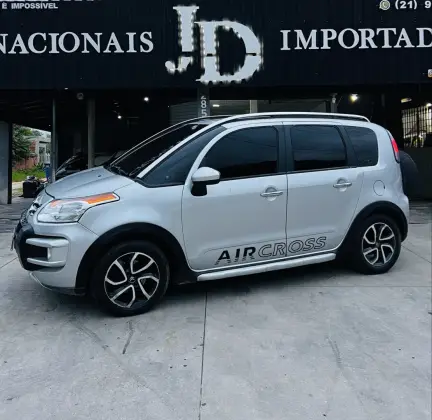 CITROËN AIRCROSS 1.6 EXCLUSIVE 16V FLEX 4P AUTOMÁTICO CITROËN AIRCROSS 1.6 EXCLUSIVE 16V FLEX 4P AUTOMÁTICO