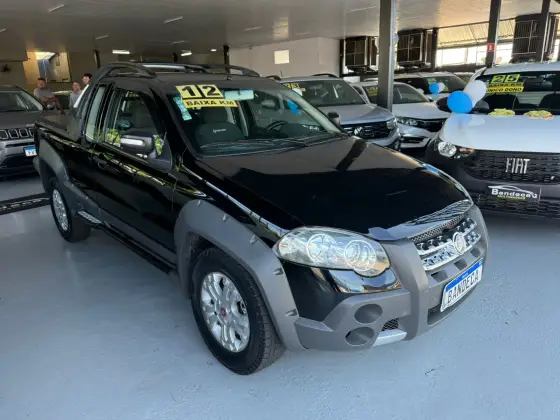 FIAT STRADA 1.8 MPI ADVENTURE CE 16V FLEX 2P MANUAL FIAT STRADA 1.8 MPI ADVENTURE CE 16V FLEX 2P MANUAL