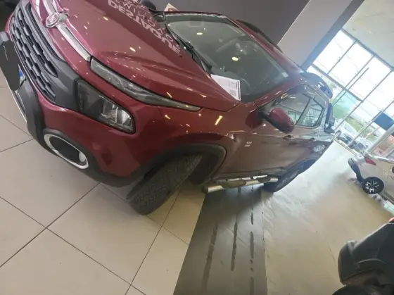 FIAT TORO 2.0 16V TURBO DIESEL FREEDOM 4WD AT9 FIAT TORO 2.0 16V TURBO DIESEL FREEDOM 4WD AT9