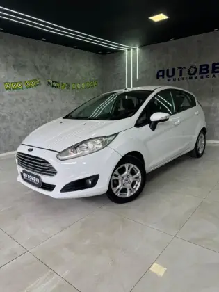 FORD FIESTA 1.6 TITANIUM HATCH 16V FLEX 4P POWERSHIFT FORD FIESTA 1.6 TITANIUM HATCH 16V FLEX 4P POWERSHIFT