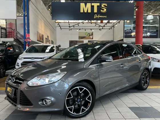 FORD FOCUS 2.0 TITANIUM PLUS SEDAN 16V FLEX 4P POWERSHIFT FORD FOCUS 2.0 TITANIUM PLUS SEDAN 16V FLEX 4P POWERSHIFT