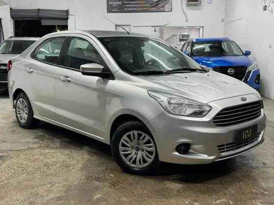 FORD KA + 1.5 SIGMA FLEX SE PLUS MANUAL FORD KA + 1.5 SIGMA FLEX SE PLUS MANUAL