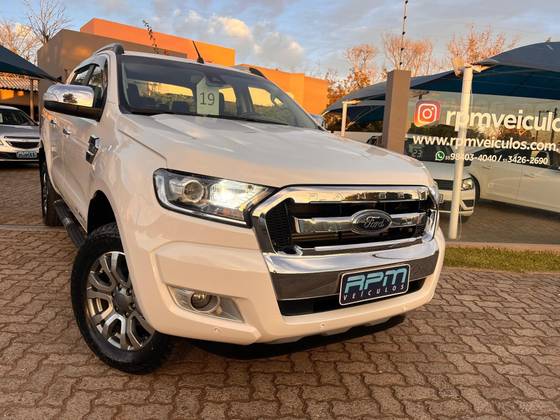 FORD RANGER 3.2 LIMITED 4X4 CD 20V DIESEL 4P AUTOMÁTICO