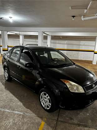 FORD-FIESTA-2008