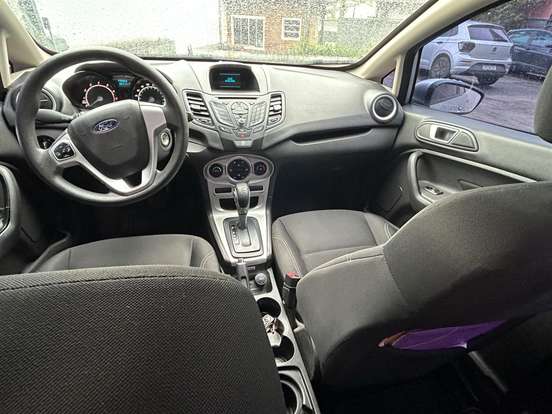 FORD-FIESTA-2015