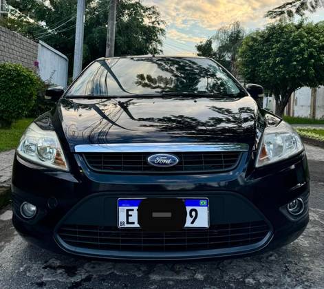 FORD FOCUS 2.0 GLX SEDAN 16V FLEX 4P MANUAL