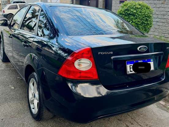 FORD-FOCUS-2.0 GLX SEDAN 16V FLEX 4P MANUAL FORD-FOCUS-2010