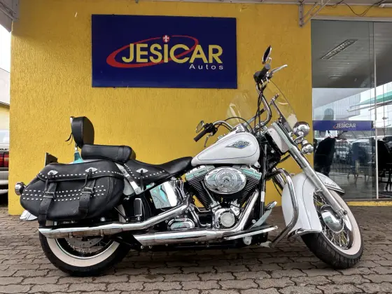 HARLEY-DAVIDSON SOFTAIL HERITAGE CLASSIC 