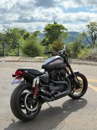 HARLEY-DAVIDSON-SPORTSTER XR 1200X-2010