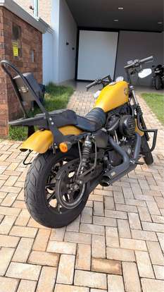 HARLEY-DAVIDSON-SPORTSTER IRON 883-2019