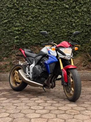 HONDA CB 1000R 