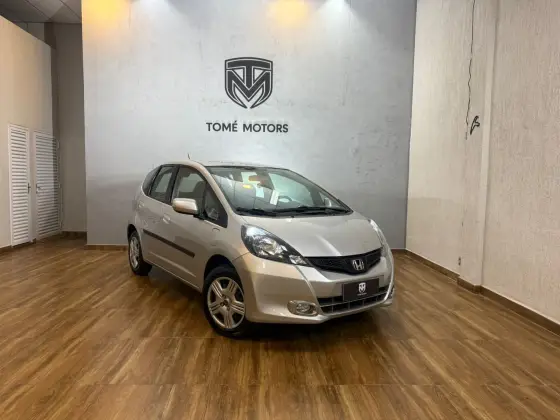 HONDA FIT 1.4 CX 16V FLEX 4P MANUAL HONDA FIT 1.4 CX 16V FLEX 4P MANUAL