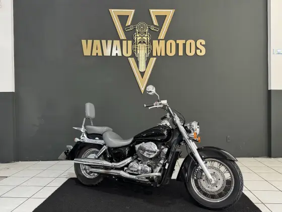 HONDA SHADOW 750 