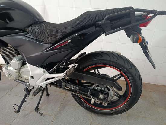 HONDA-CB 300R HONDA-CB 300R-2010