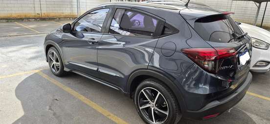 HONDA-HR-V-2021
