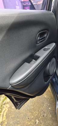 HONDA-HR-V-2021