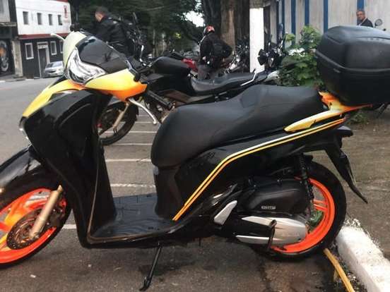 HONDA-SH 150i DLX HONDA-SH 150i DLX-2021
