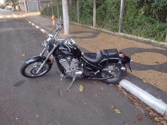 HONDA-SHADOW 600C VT-2001