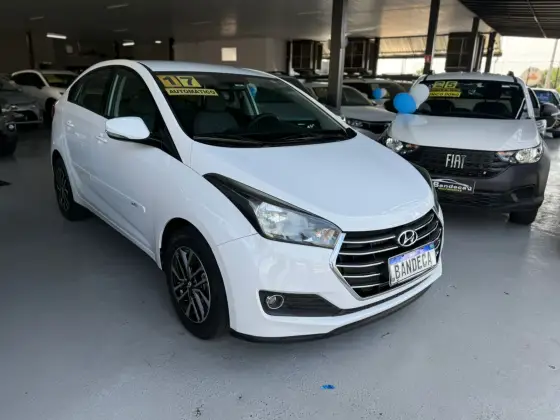 HYUNDAI HB20S 1.6 COMFORT PLUS 16V FLEX 4P AUTOMÁTICO